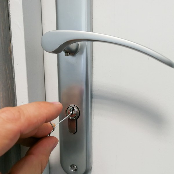 Automotive locksmith creating duplicate keys for vehicles in Charleston